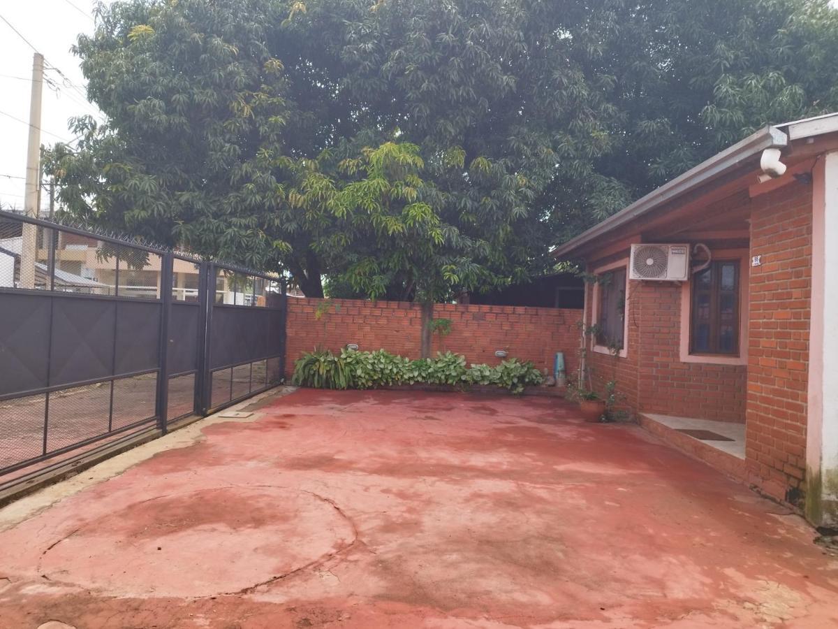 Villa Dona Rosa Puerto Iguazú Exterior foto
