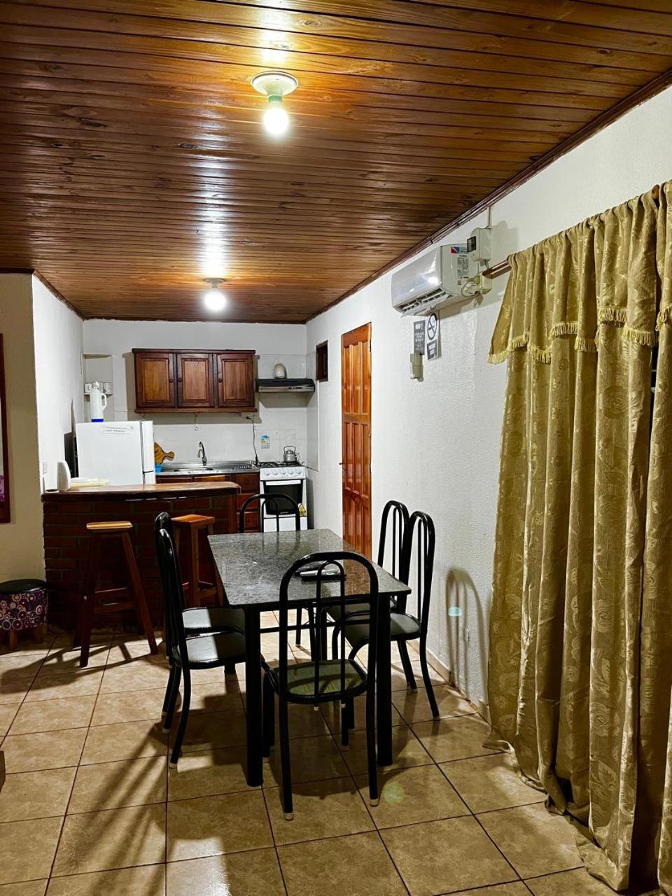 Villa Dona Rosa Puerto Iguazú Exterior foto
